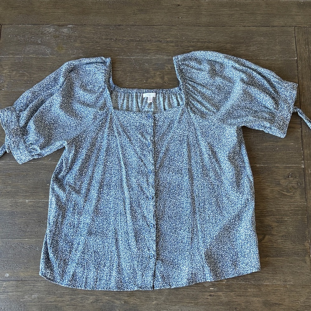 LC Lauren Conrad Blue Floral Square-Neck Button Blouse